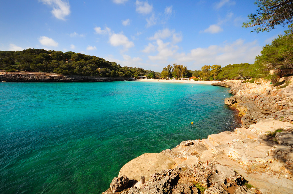 Animafest ist ein Unternehmen, das bezahlte Praktika in Spanien anbietet. Mallorca : Erasmus-Praktika in Spanien 2025