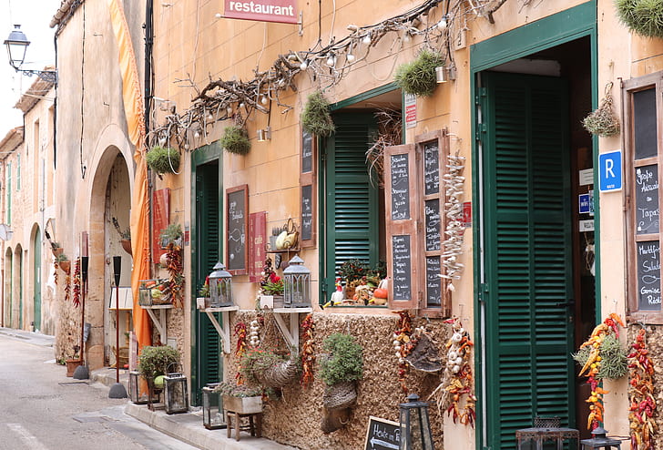 Restaurant en Espagne - les aventures d'un stagiaire.