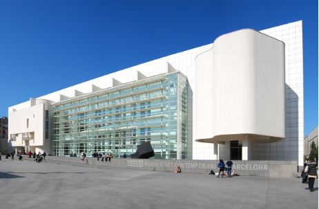 Hermosa vista para el MACBA, una de las galerías de arte más bellas de cataluña